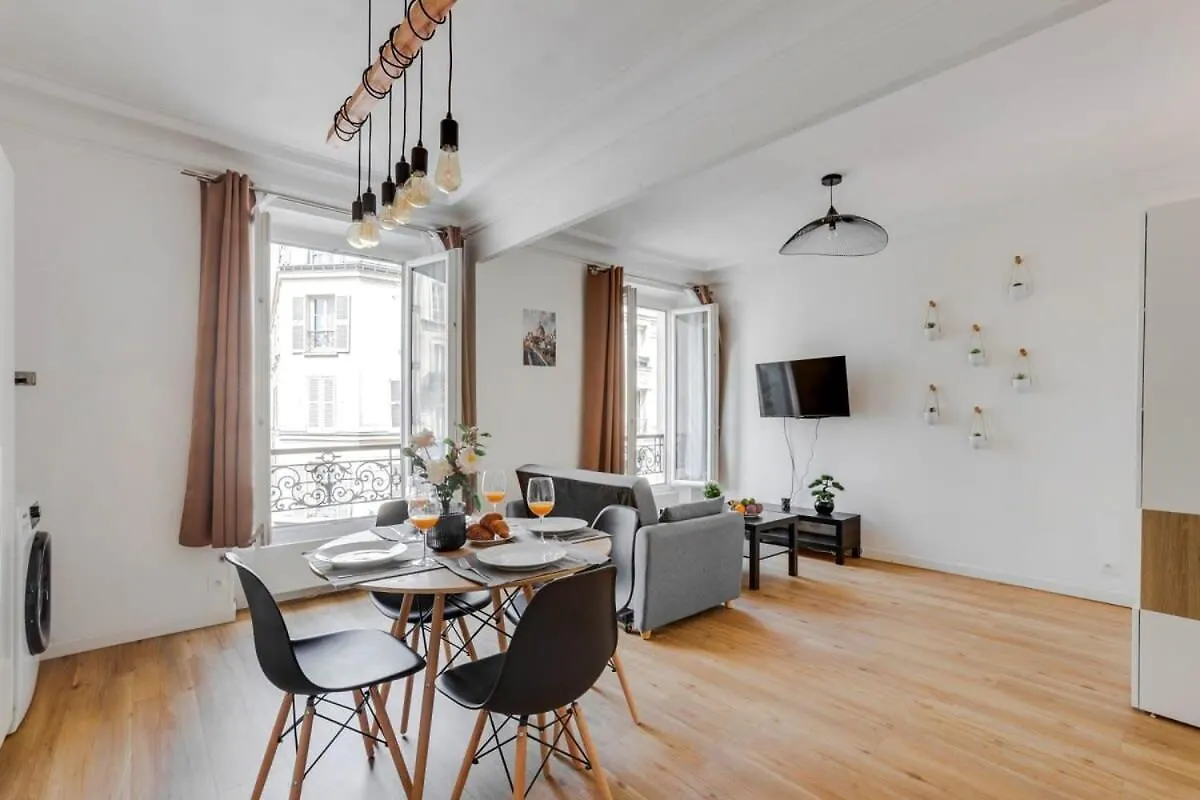 Apartment 2Br Montmartre & Sacre-Coeur - Cityapartmentstay Paris