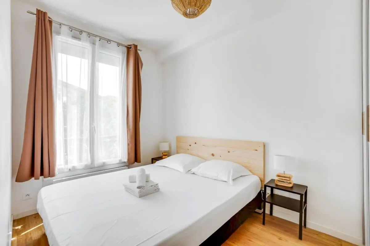 2Br Montmartre & Sacre-Coeur - Cityapartmentstay Paris